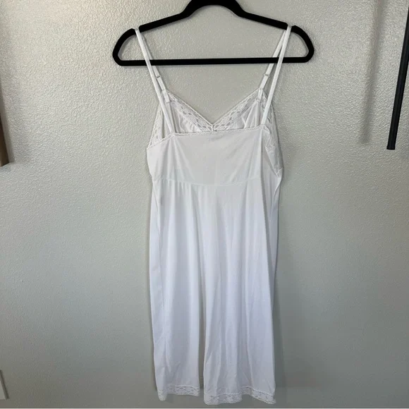 Vintage Vanity Fair Nylon Lace Slip Dress in White Made in USA Paper Tag, L - Picture 3 of 9
